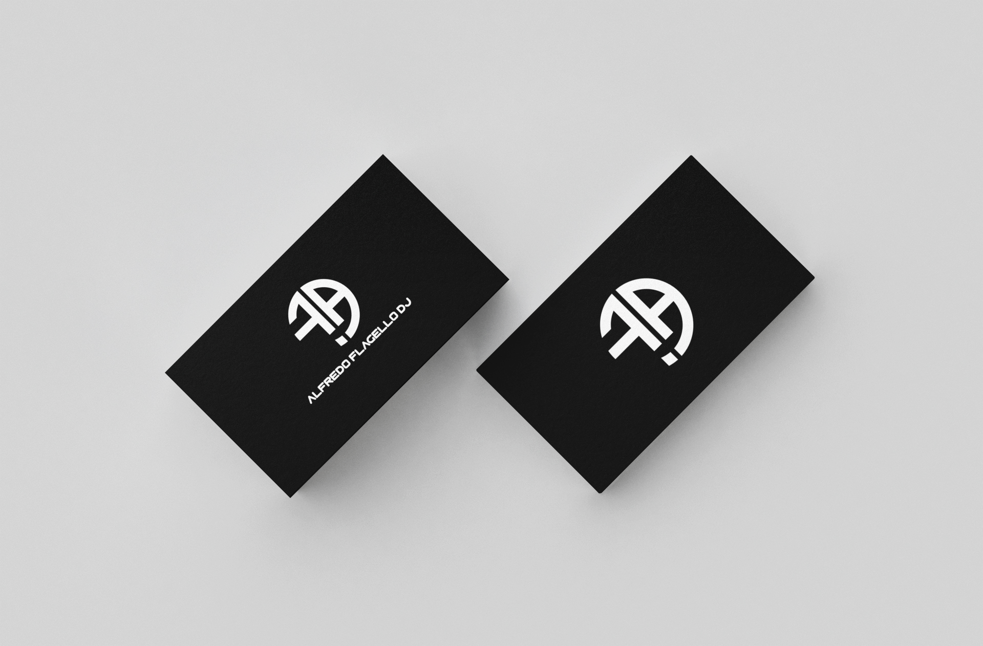 business-card-mockup-with-a-plain-background-50-el